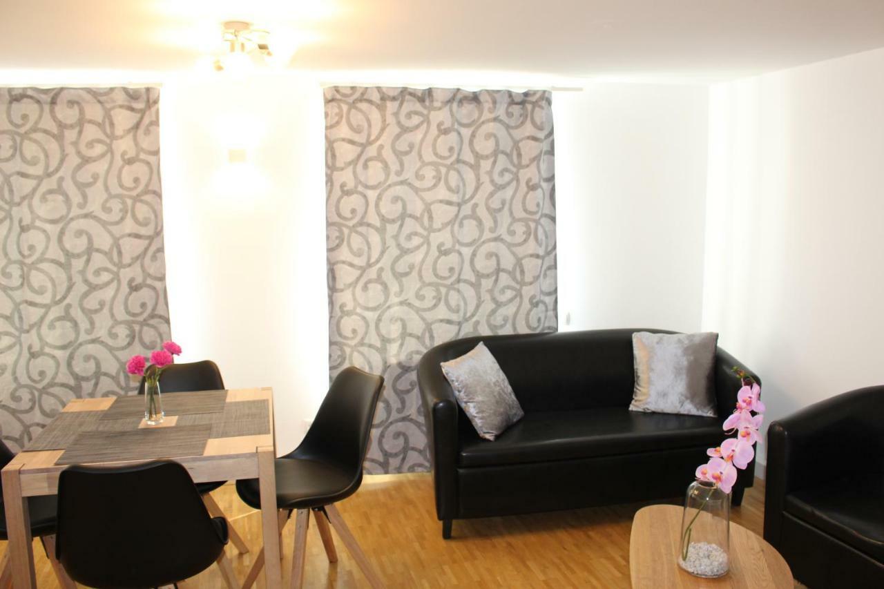 Inside Apartments Speyer Bagian luar foto